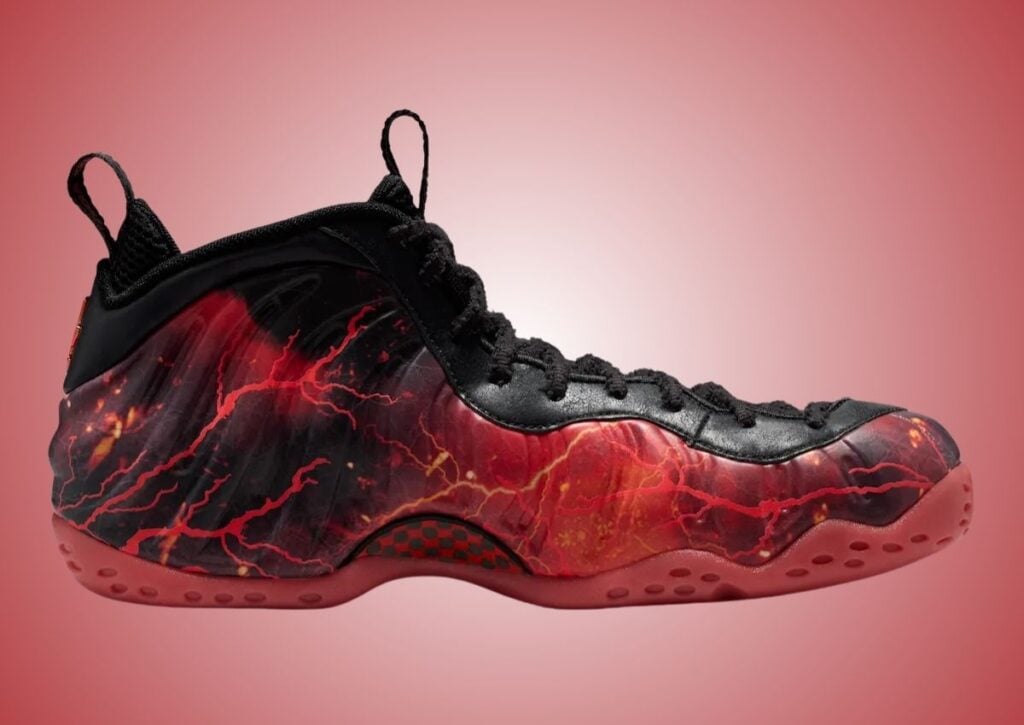 Stranger Things Nike Air Foamposite One IR7336-001