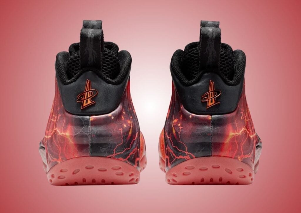 Stranger Things Nike Air Foamposite One IR7336-001