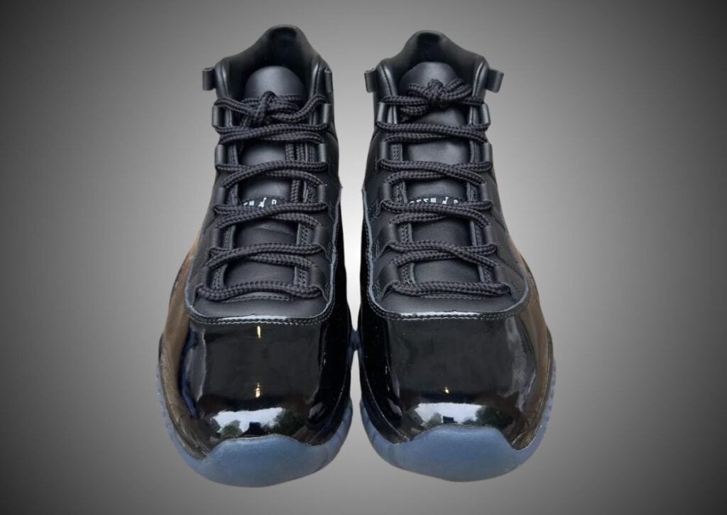 Comme des Garcons Air Jordan 11 Black IV7639-001