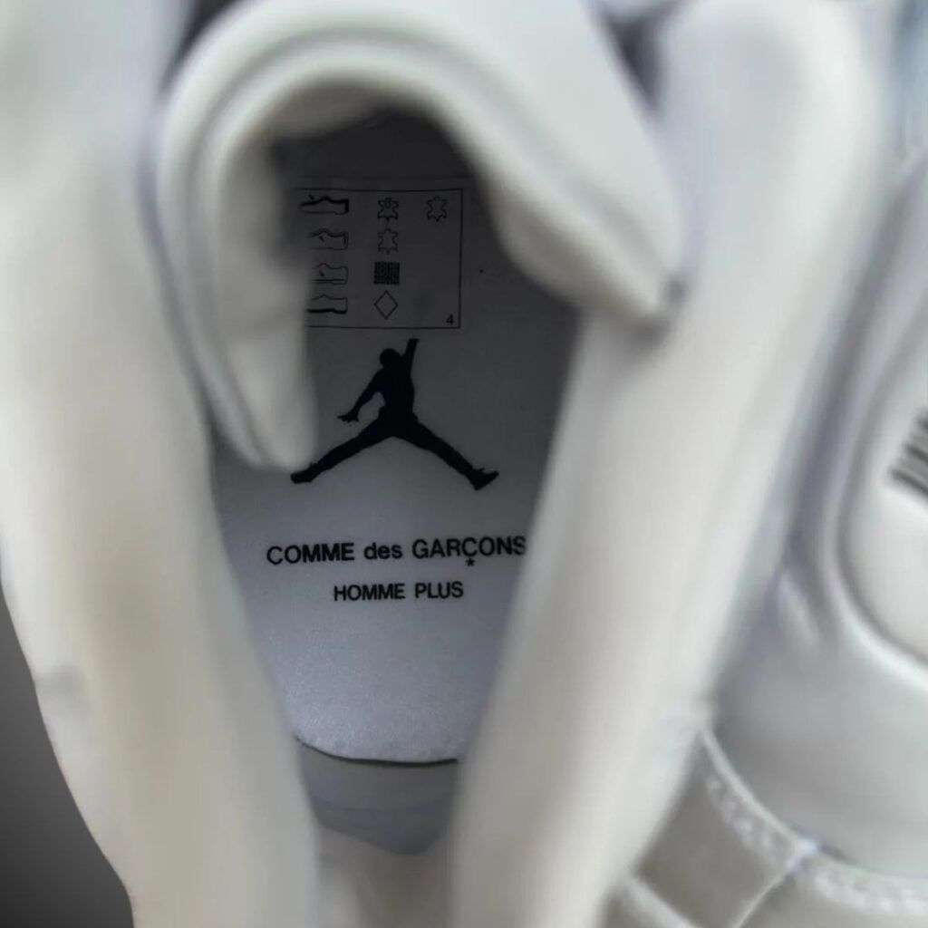 Comme des Garcons Air Jordan 11 White IV7639-100