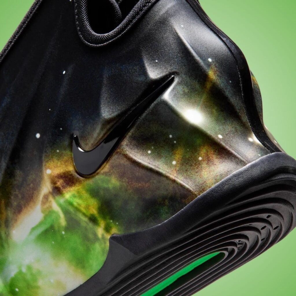 Nike GT Future Galaxy Aura IR0150-300