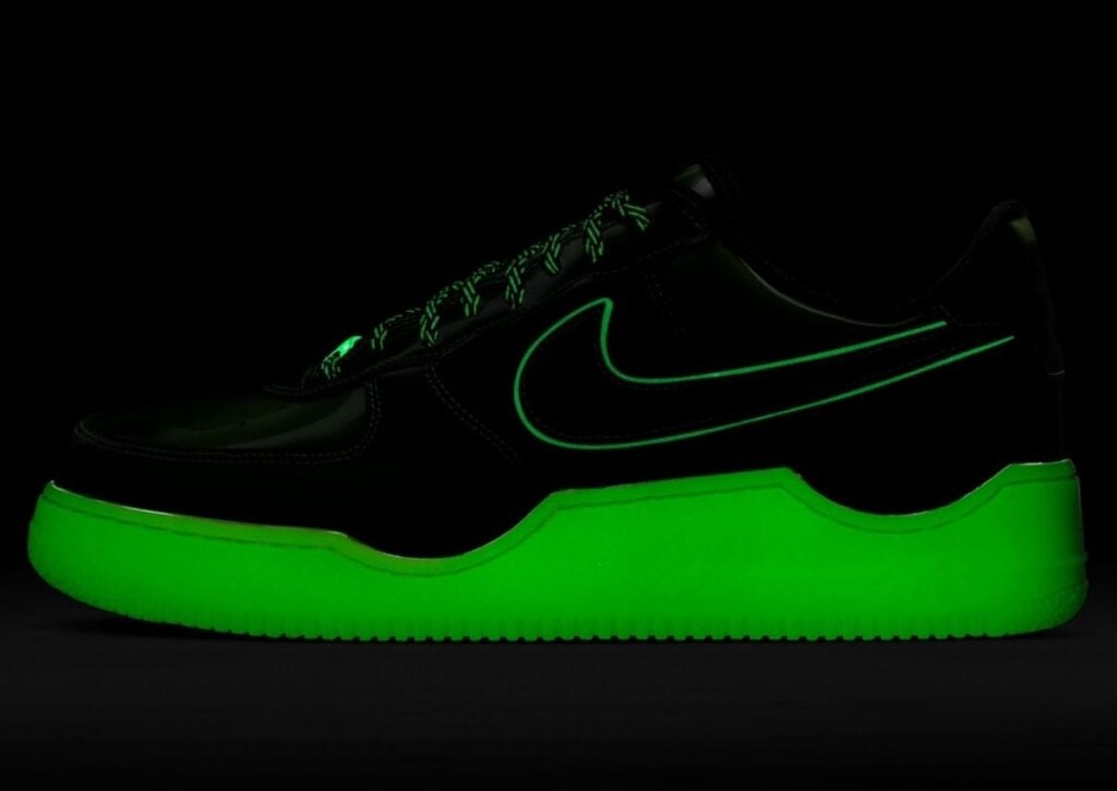 Nike LeBron Air Force 1 Voltage Green Los Angeles IQ5368-300