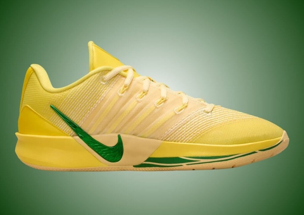 Nike Sabrina 3 Oregon Ducks IR2478-700