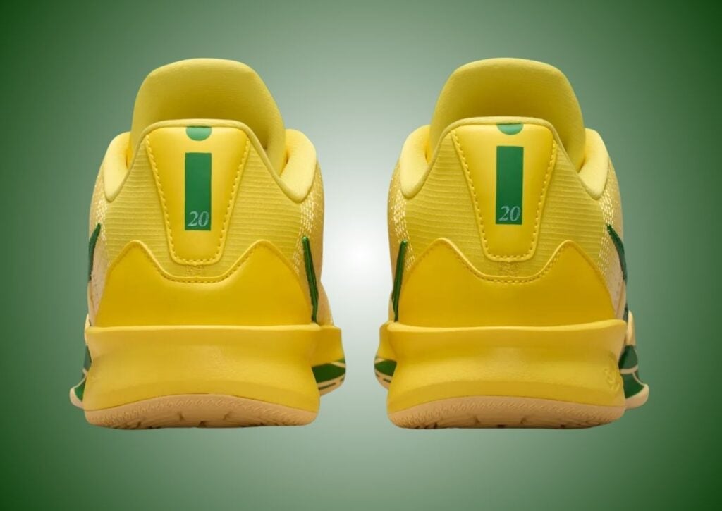 Nike Sabrina 3 Oregon Ducks IR2478-700