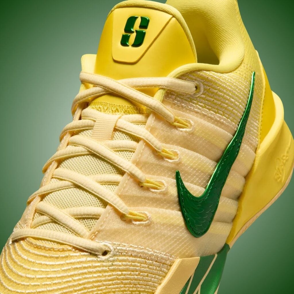 Nike Sabrina 3 Oregon Ducks IR2478-700