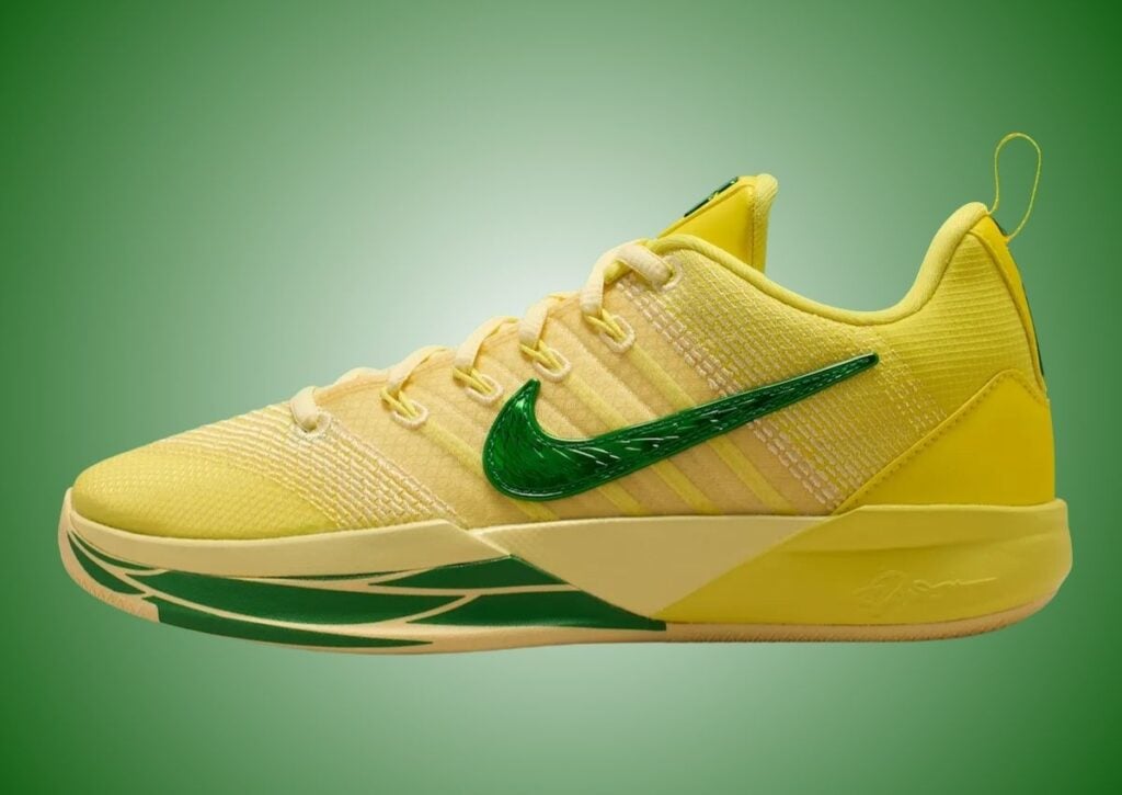 Nike Sabrina 3 Oregon Ducks IU4645-700