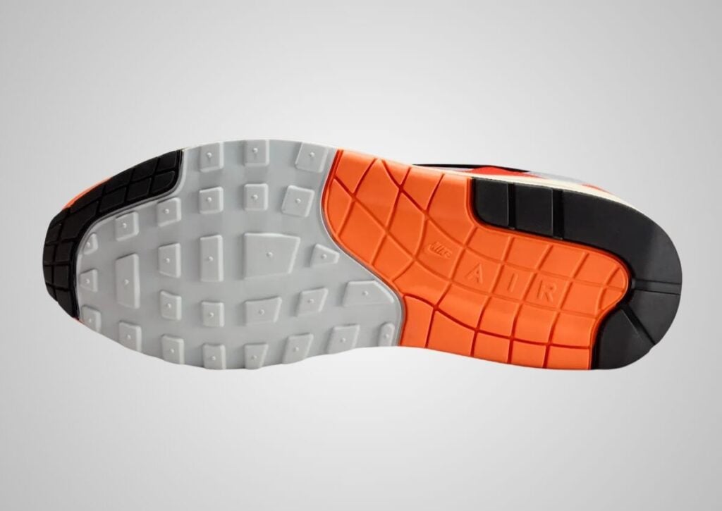 Patta Nike Air Max 1 Waves Hyper Crimson II7055-800