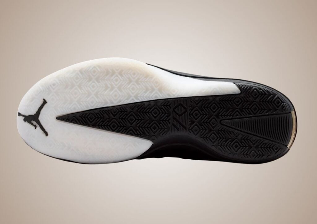 Air Jordan 4028 Black Metallic Gold IR2085-001