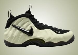 Nike Air Foamposite Pro Glow in the Dark IV6246-100