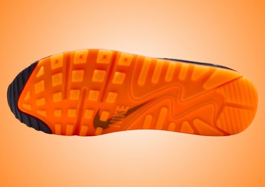 Nike Air Max 90 Bright Crimson Hypervenom IR1978-844