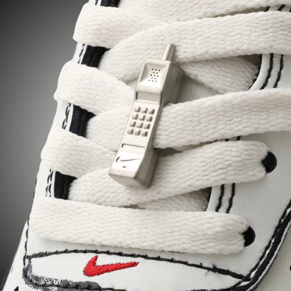 Nike Air Force 1 Low Scream Ghostface IV6350-121