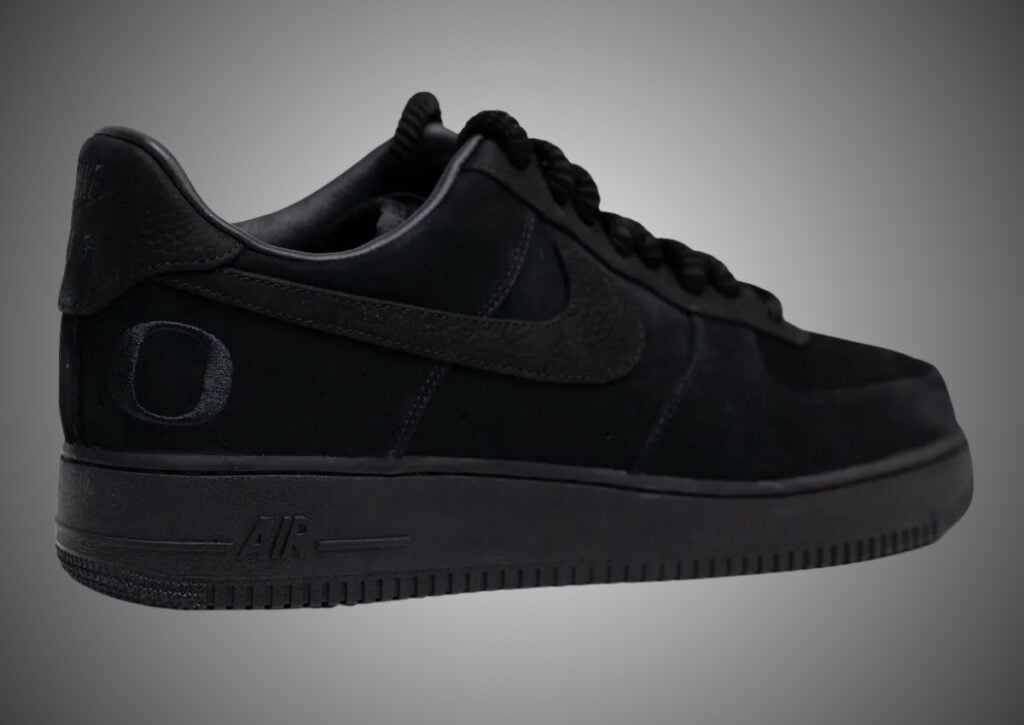 Oregon Ducks Nike Air Force 1 Stealh 2026