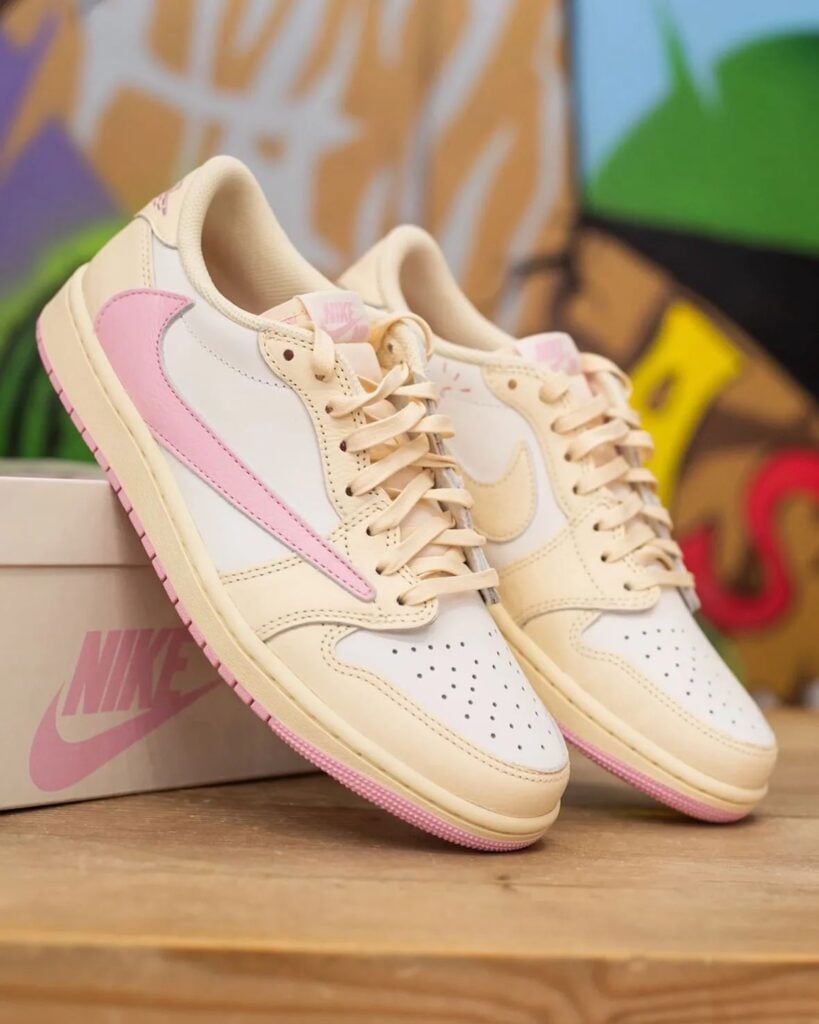 Travis Scott Air Jordan 1 Low Muslin Shy Pink IQ7604-100