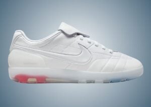 Jacquemus Nike Cryoshot Tiempo R10 IO0619-100