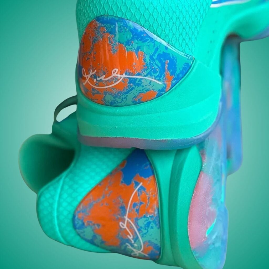 Jalen Brunson Nike Kobe 5 Protro NY vs NY Menta Blue Glow Orange Horizon IX1200-300