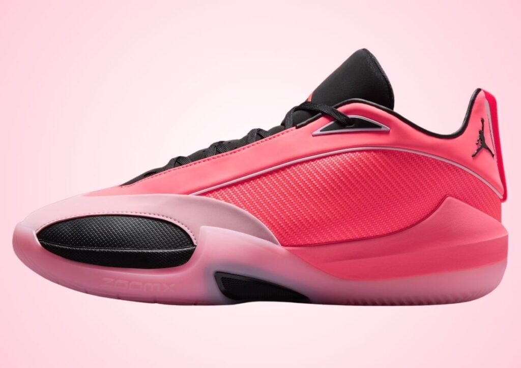 Jordan Triangle Hyper Punch IB1154-600