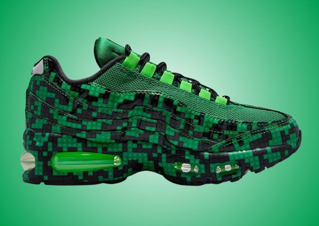 LEGO Nike Air Max 95 Lucky Green Black Pixel IO4799-300