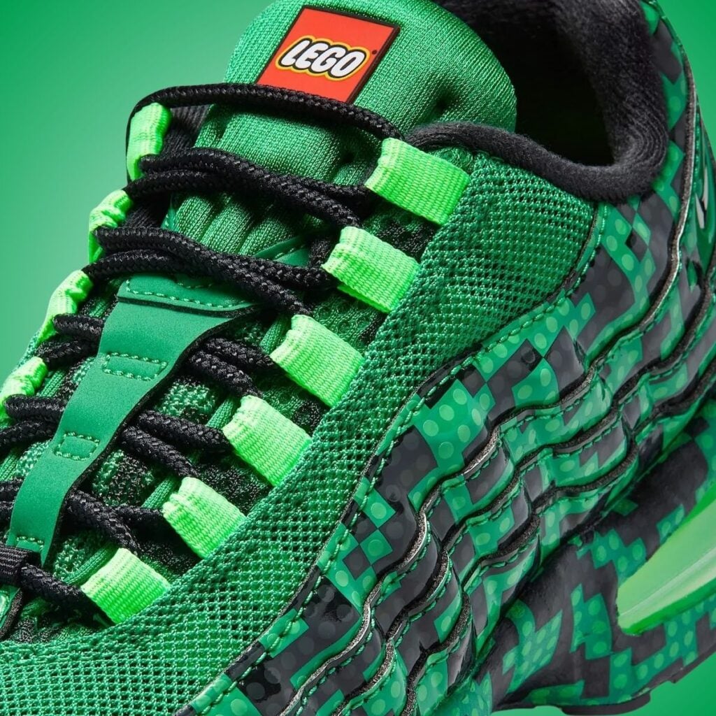 LEGO Nike Air Max 95 Lucky Green Black Pixel IO4799-300