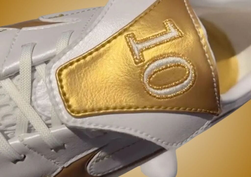 Nike Cryoshot Tiempo Legend R10 White Metallic Gold IQ8164-100