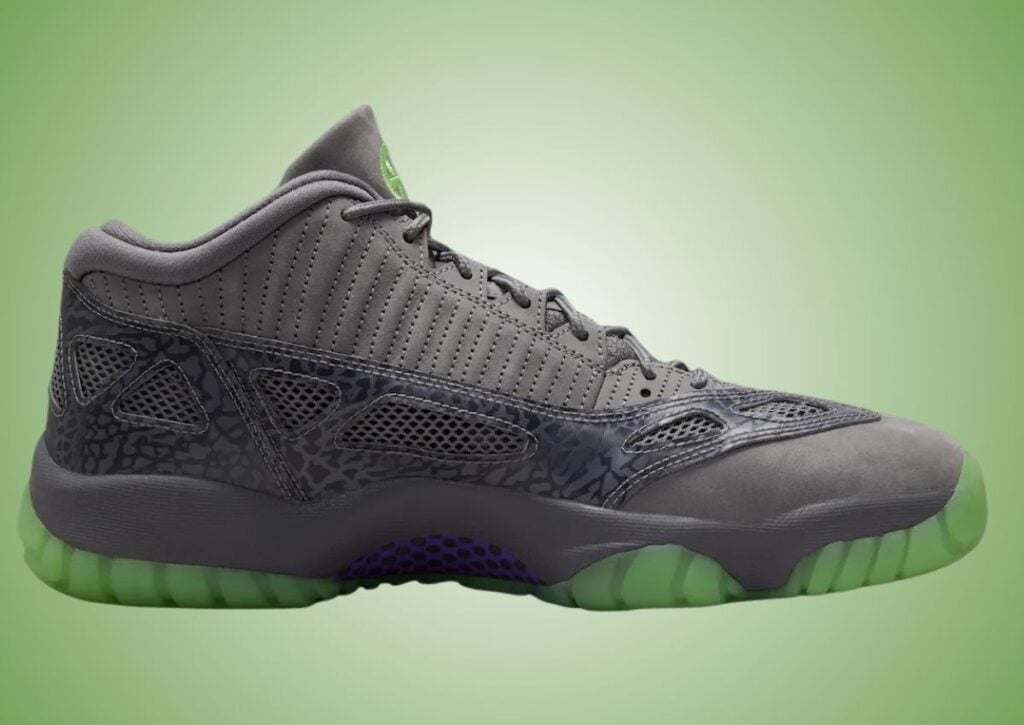 Quai 54 Air Jordan 11 Low IE Gunsmoke IR2368-001