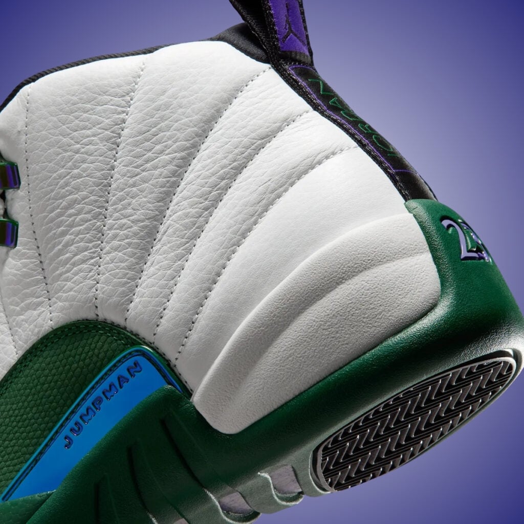 Air Jordan 12 Bucks Idols Become Rivals CT8013-103