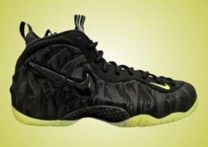 Nike Air Foamposite Pro Oregon Black Mummy Ducks IZ7806-001