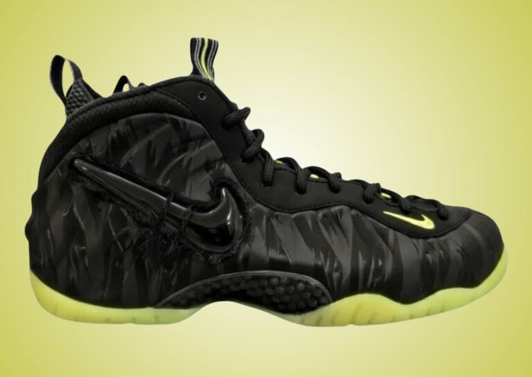 Nike Air Foamposite Pro Oregon Black Mummy Ducks IZ7806-001