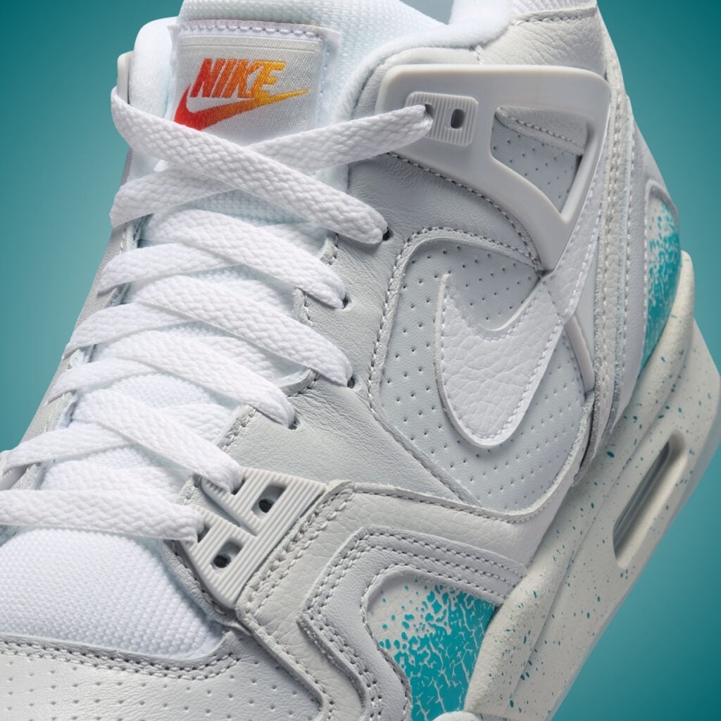 Nike Air Tech Challenge 2 Back to the Future Mag IX4084-025