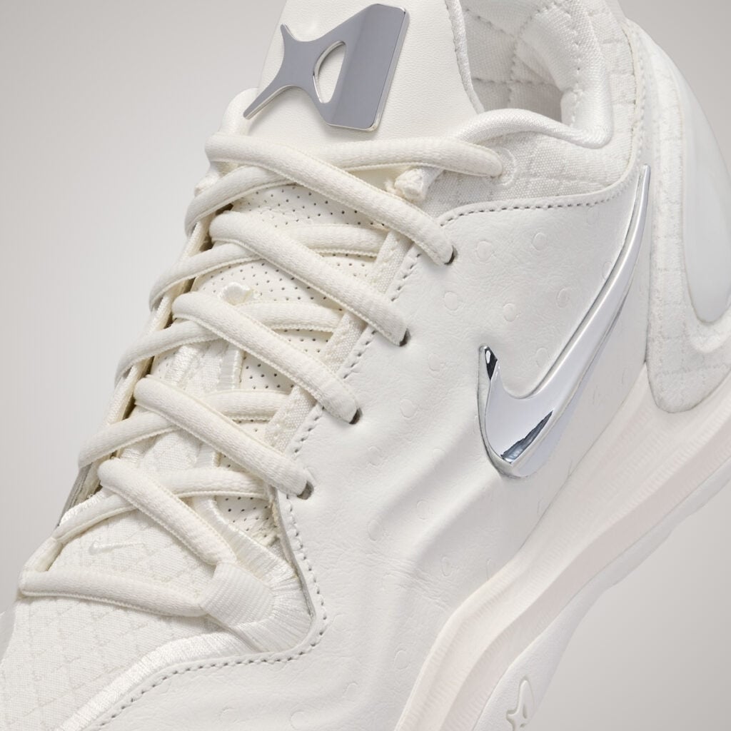 Nike ATwo White Label IX1853-100