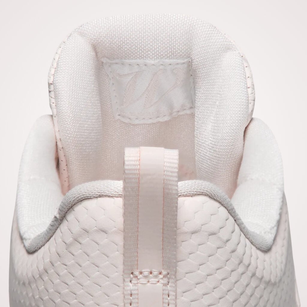 Nike Book 2 White Label IO7662-100