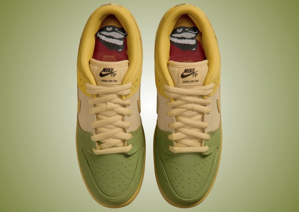 Nike SB Dunk Low Hatch Chili IO0427-300