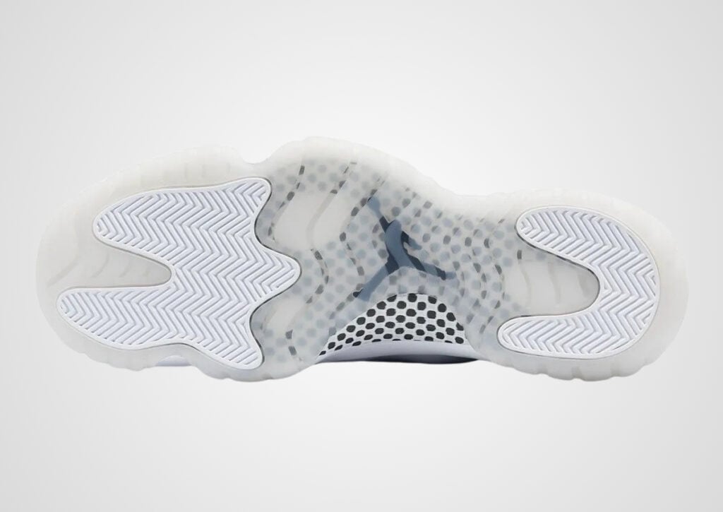 Air Jordan 11 Comme des Garcons White IV7639-100