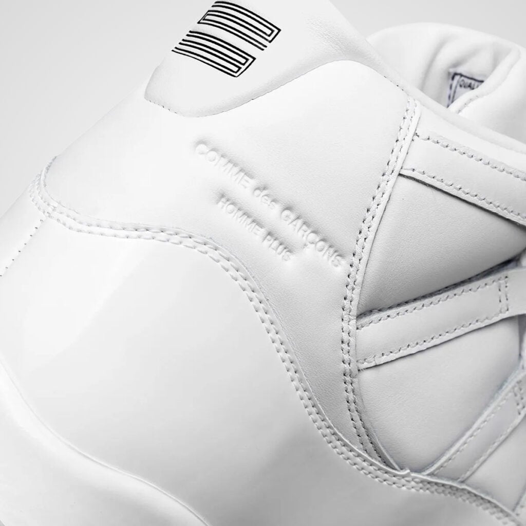 Air Jordan 11 Comme des Garcons White IV7639-100