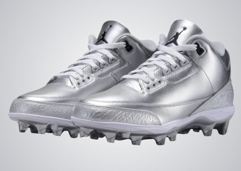Air Jordan 3 TD Football Cleats Metallic Silver FZ8626-002