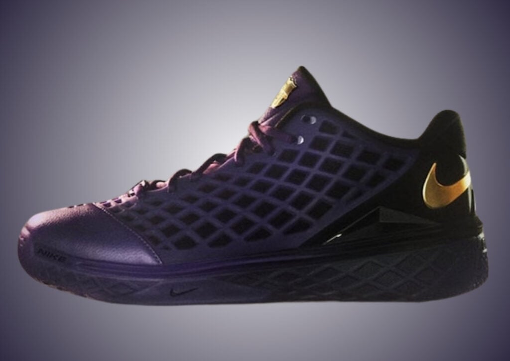 FC Barcelona Nike Kobe 3 Low Protro IO6257-001