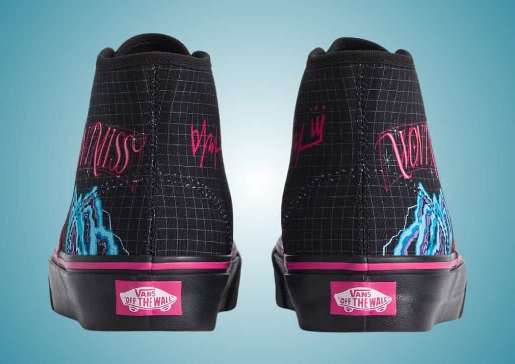 K-Pop Demon Hunters Vans Authentic Hi Mira GS VN000V93BLK