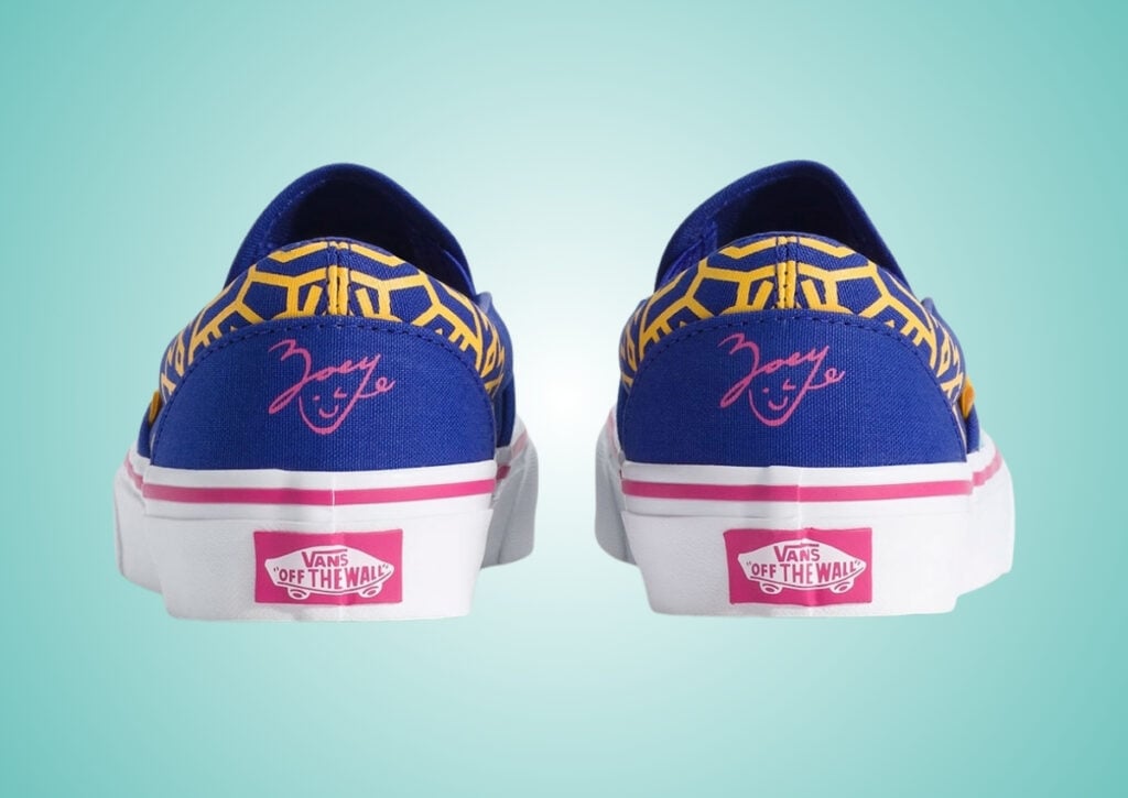 K-Pop Demon Hunters Vans Classic Slip-On Zoey GS VN000EC3CJE