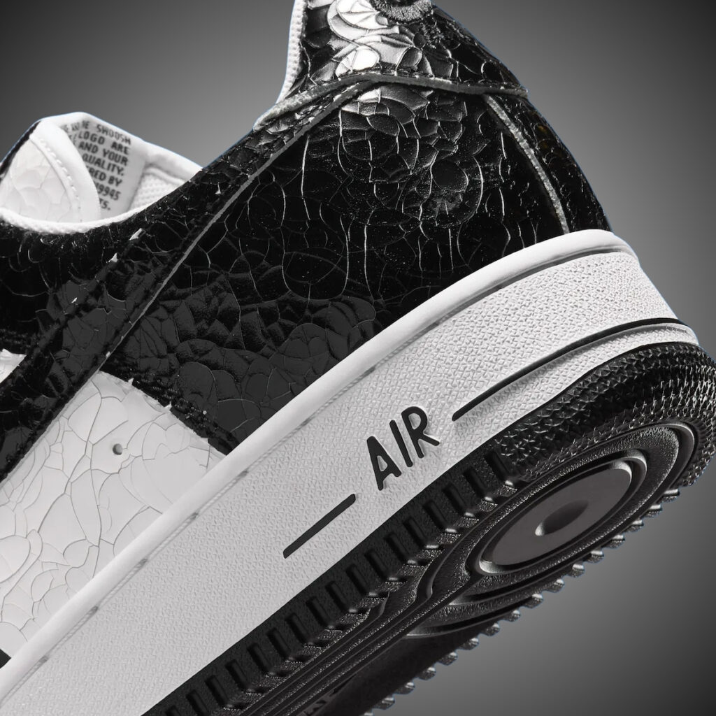 Nike Air Force 1 01 Black White Cracked Leather JA0248-300