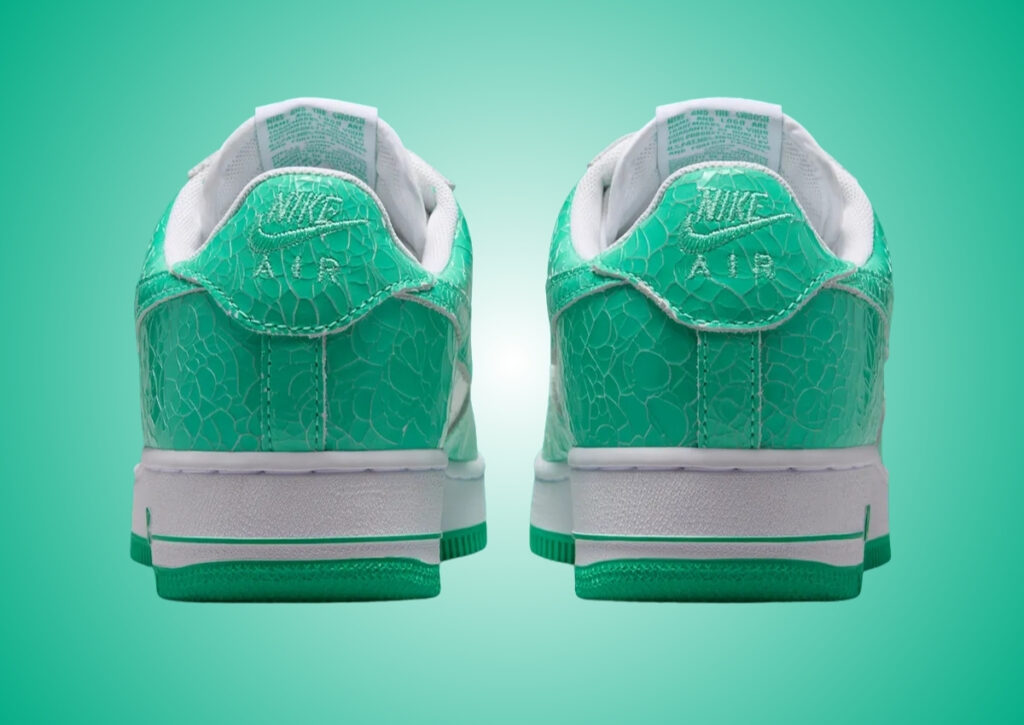 Nike Air Force 1 01 Menta Cracked Leather JA0248-001