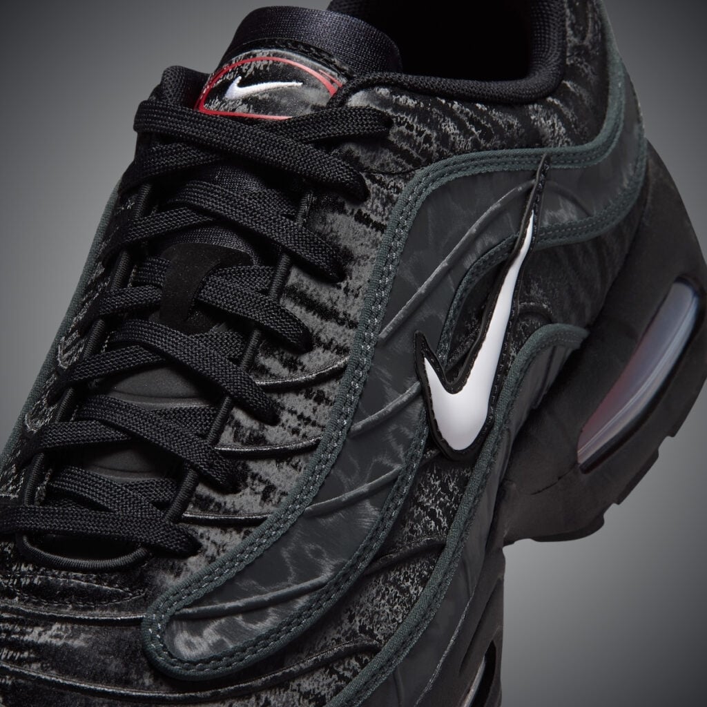 Nike Air Max Joga Bonito Black University Red IO1753-001