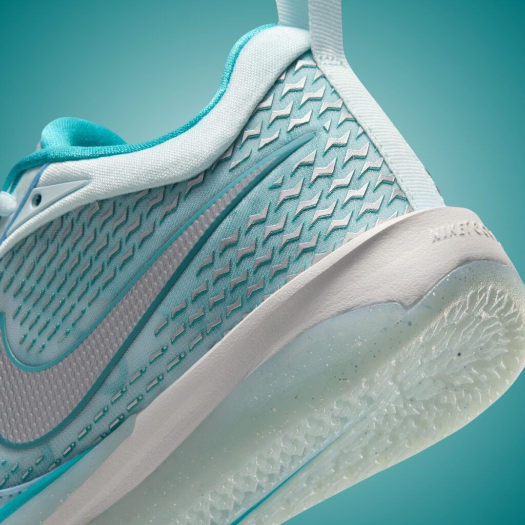Nike Sabrina 4 GS King of the Court IR0178-400