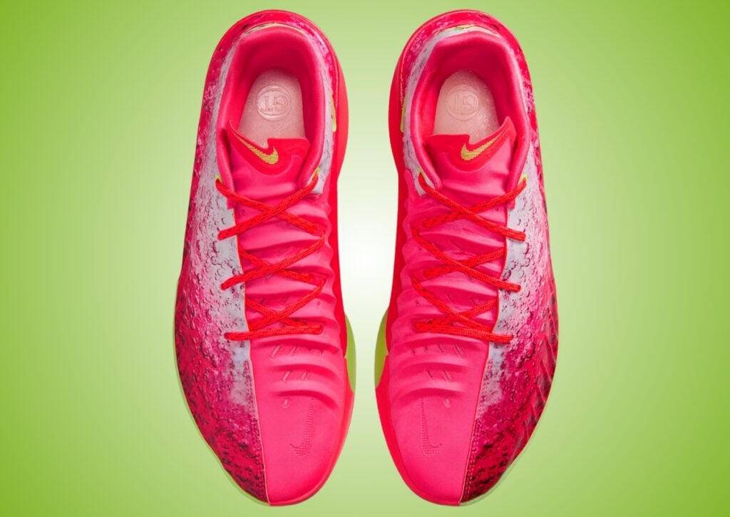 Paige Bueckers Nike GT Cut 4 Shirley Buckets IX2111-600