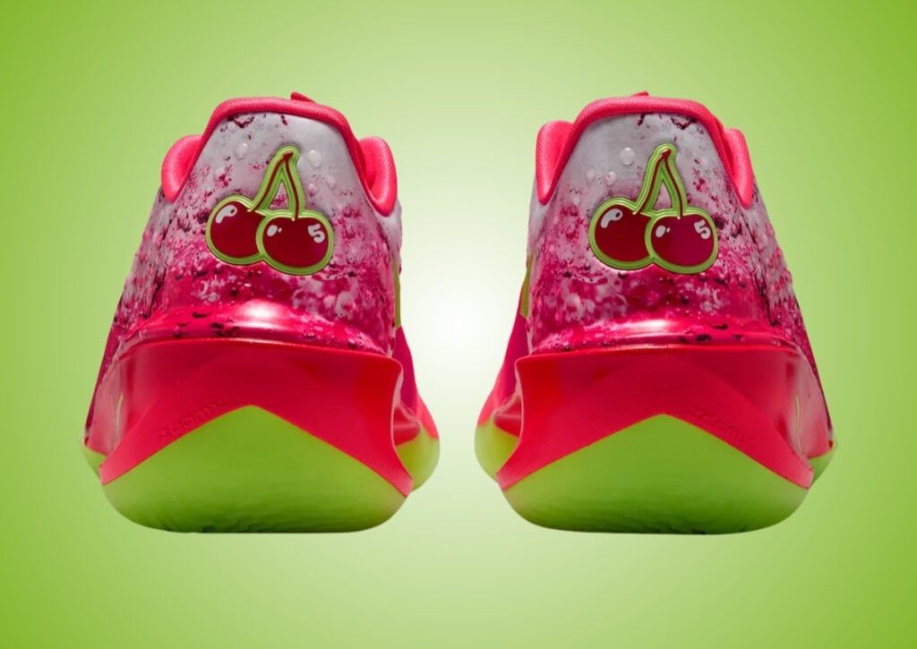 Paige Bueckers Nike GT Cut 4 Shirley Buckets IX2111-600