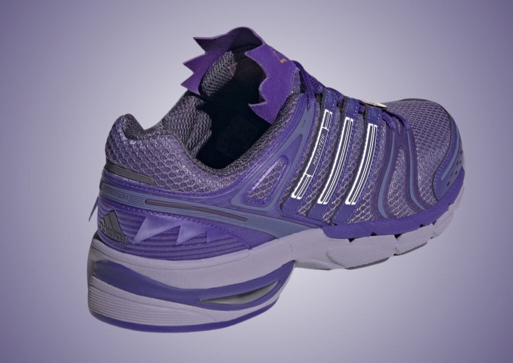 Pokemon adidas Adistar Control 5 Haunter KJ5611