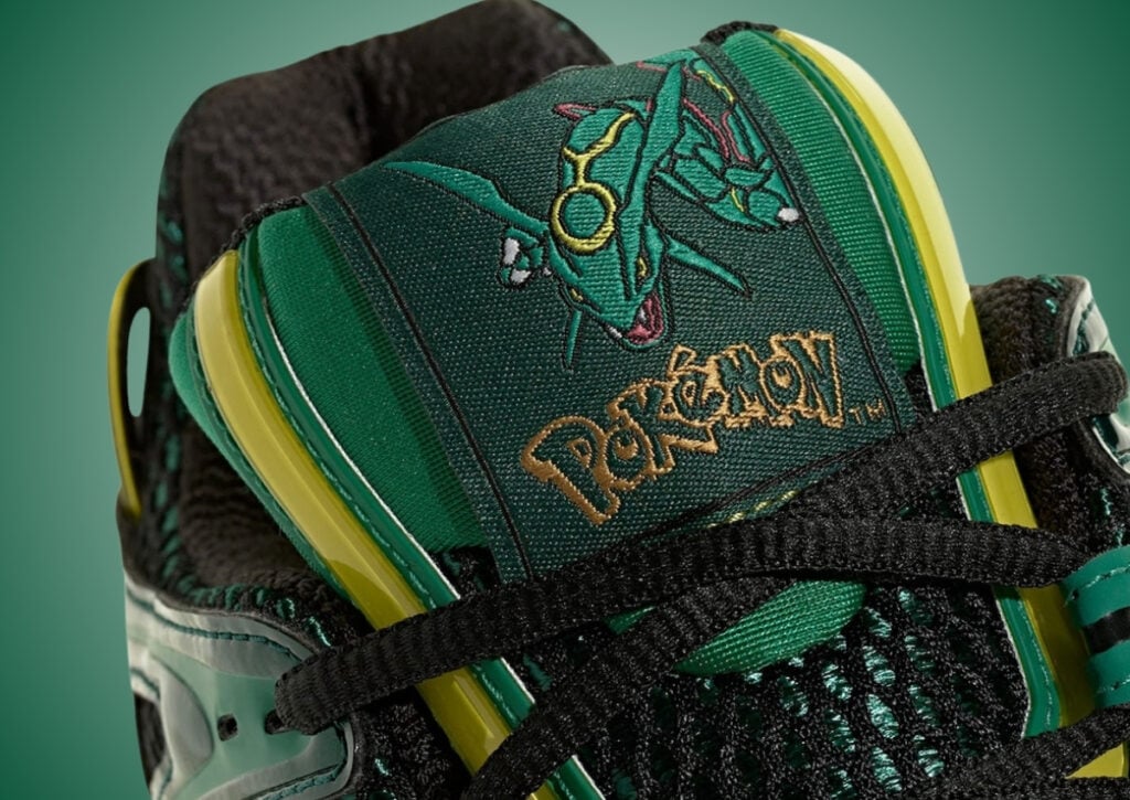 Pokemon adidas Adistar Control 5 Rayquaza KI8179
