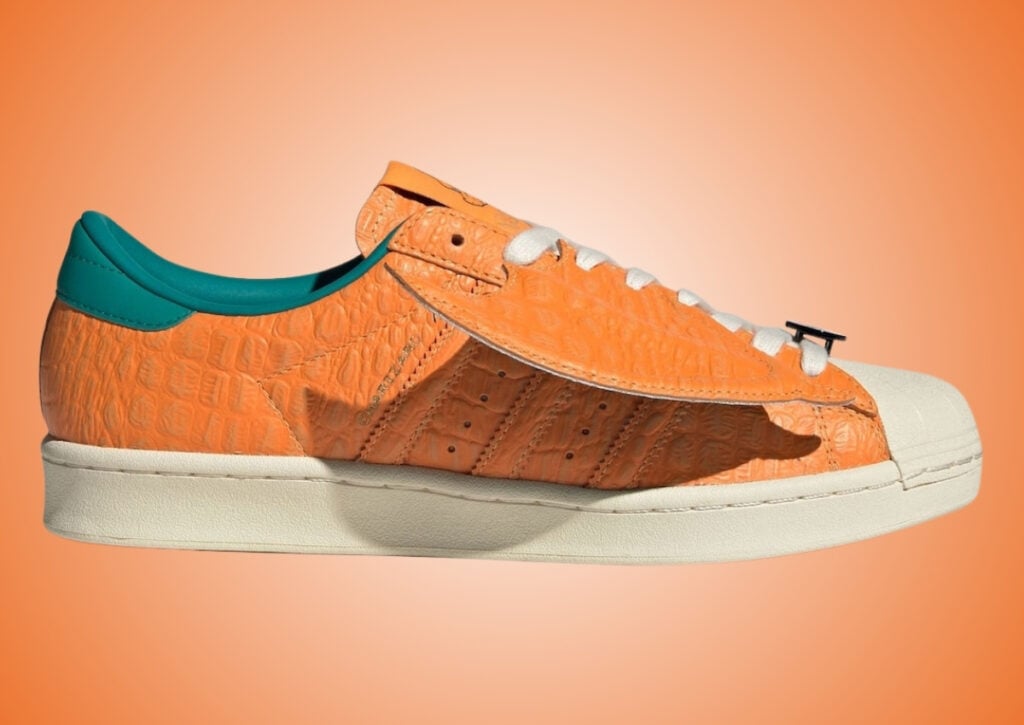 Pokemon adidas Superstar Vintage Charizard KI2861