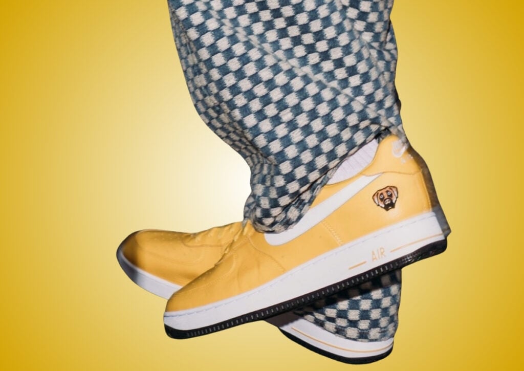 Victor Victor Nike Air Force 1 01 Yellow Zest IV3238-600