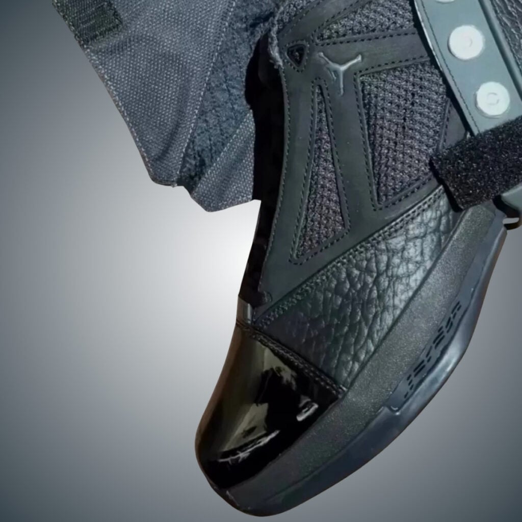 Air Jordan 16 Black Pack IZ2586-001