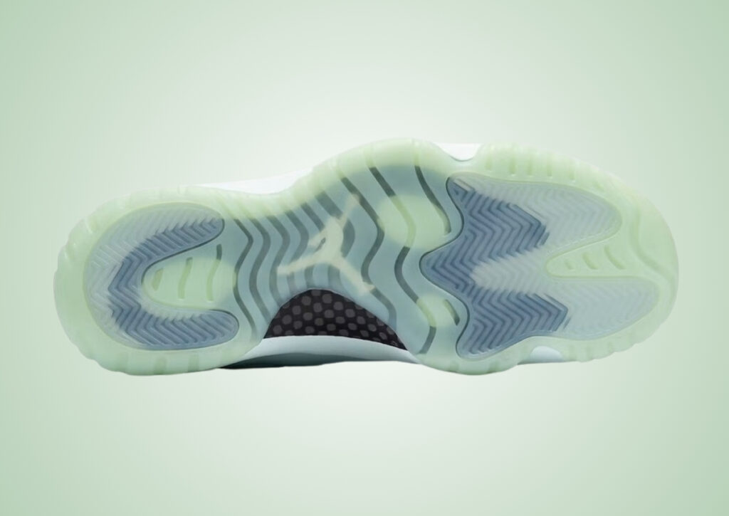 JAIDE Air Jordan 11 Low IW1882-300 Release Details 2026