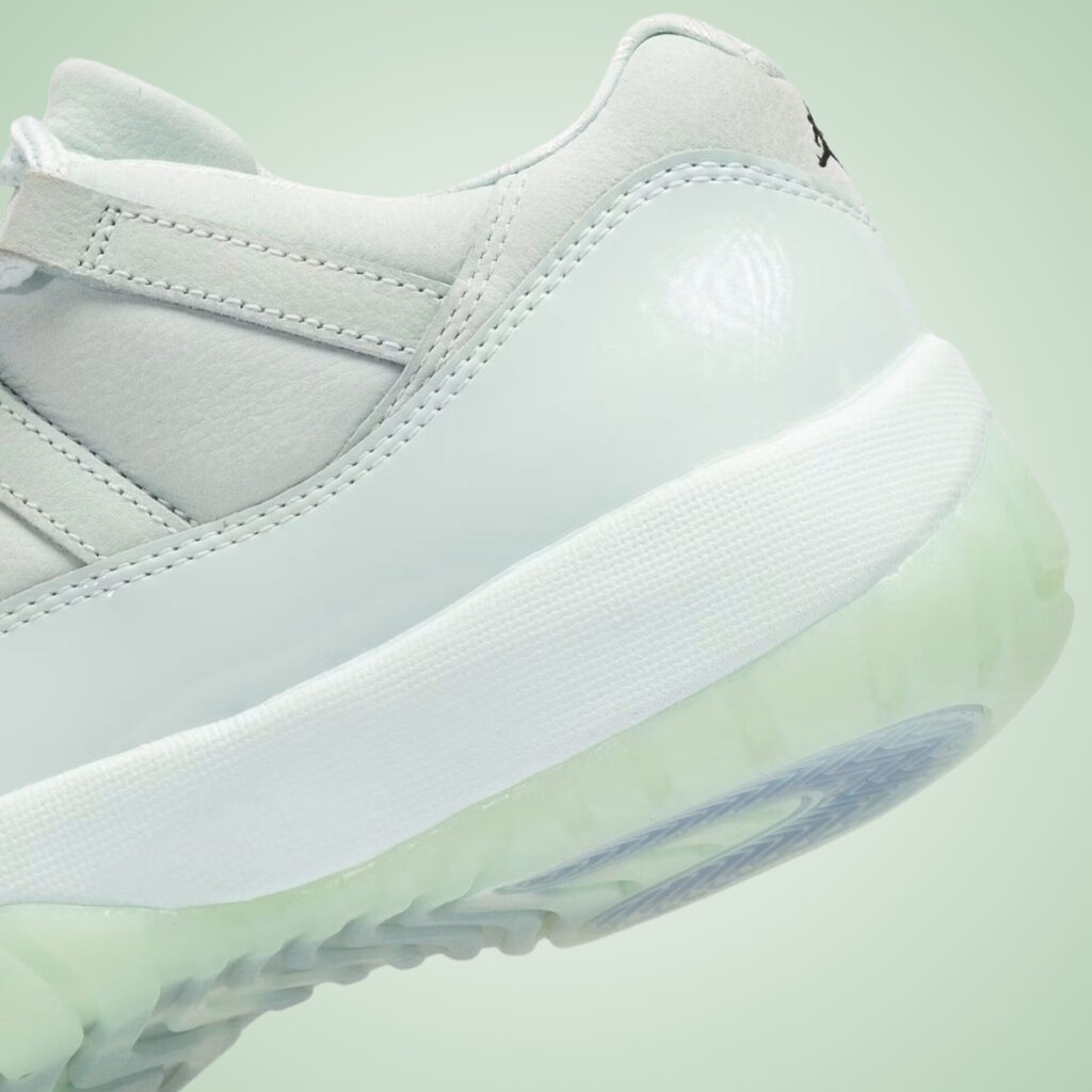 JAIDE Air Jordan 11 Low IW1882-300 Release Details 2026